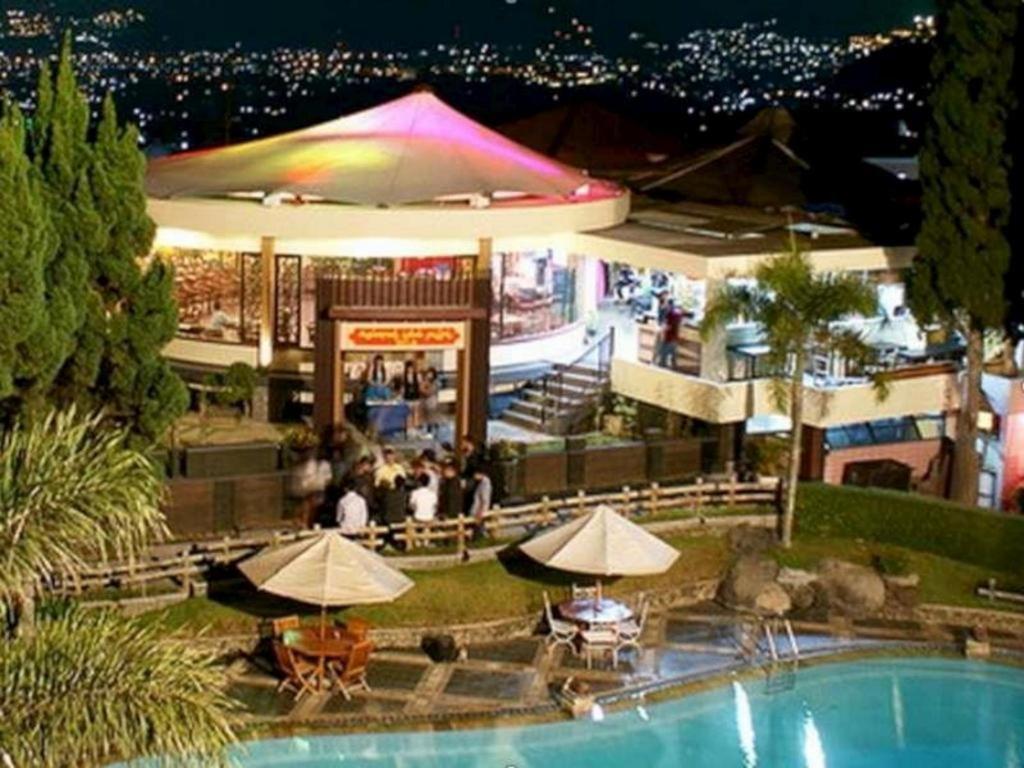 Purnama Hotel Batu  Exterior photo