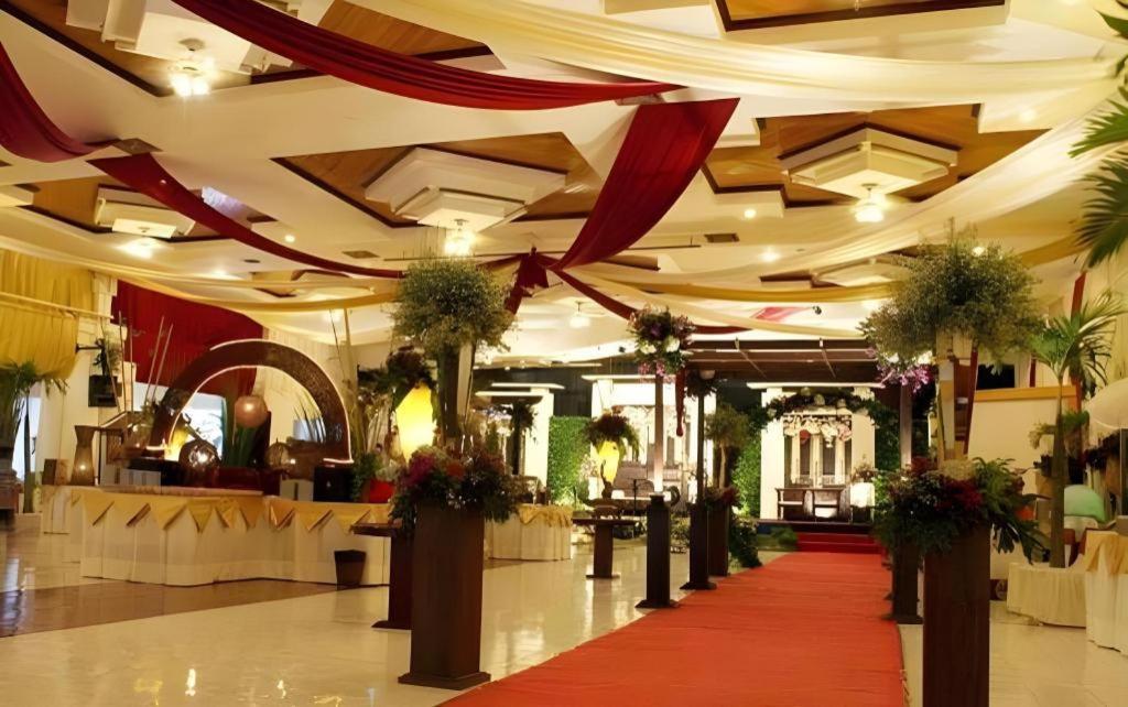 Purnama Hotel Batu  Exterior photo