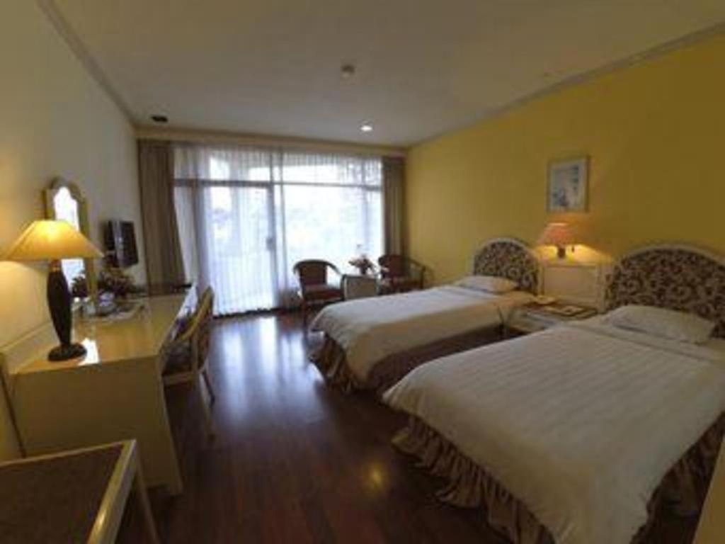 Purnama Hotel Batu  Exterior photo